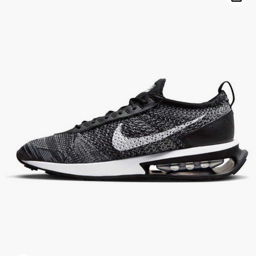 Nike mens Air Max Flyknit Racer